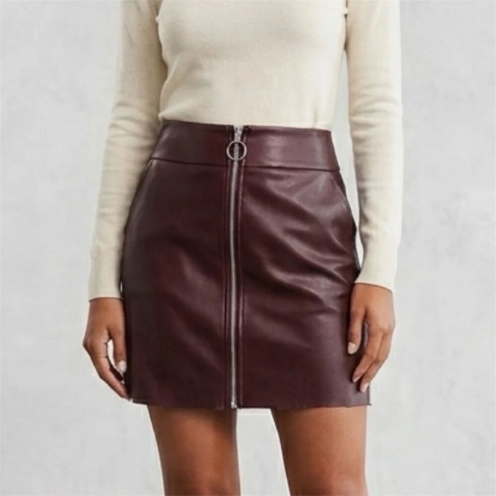 Express Skirt Sz 4 vegan leather Brown Zip Front Mini Retro Hippie Mod Y2k chic